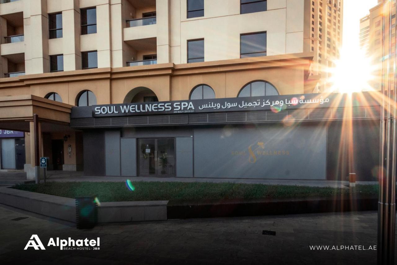 Alphatel Beach Hostel Jbr Дубай Экстерьер фото