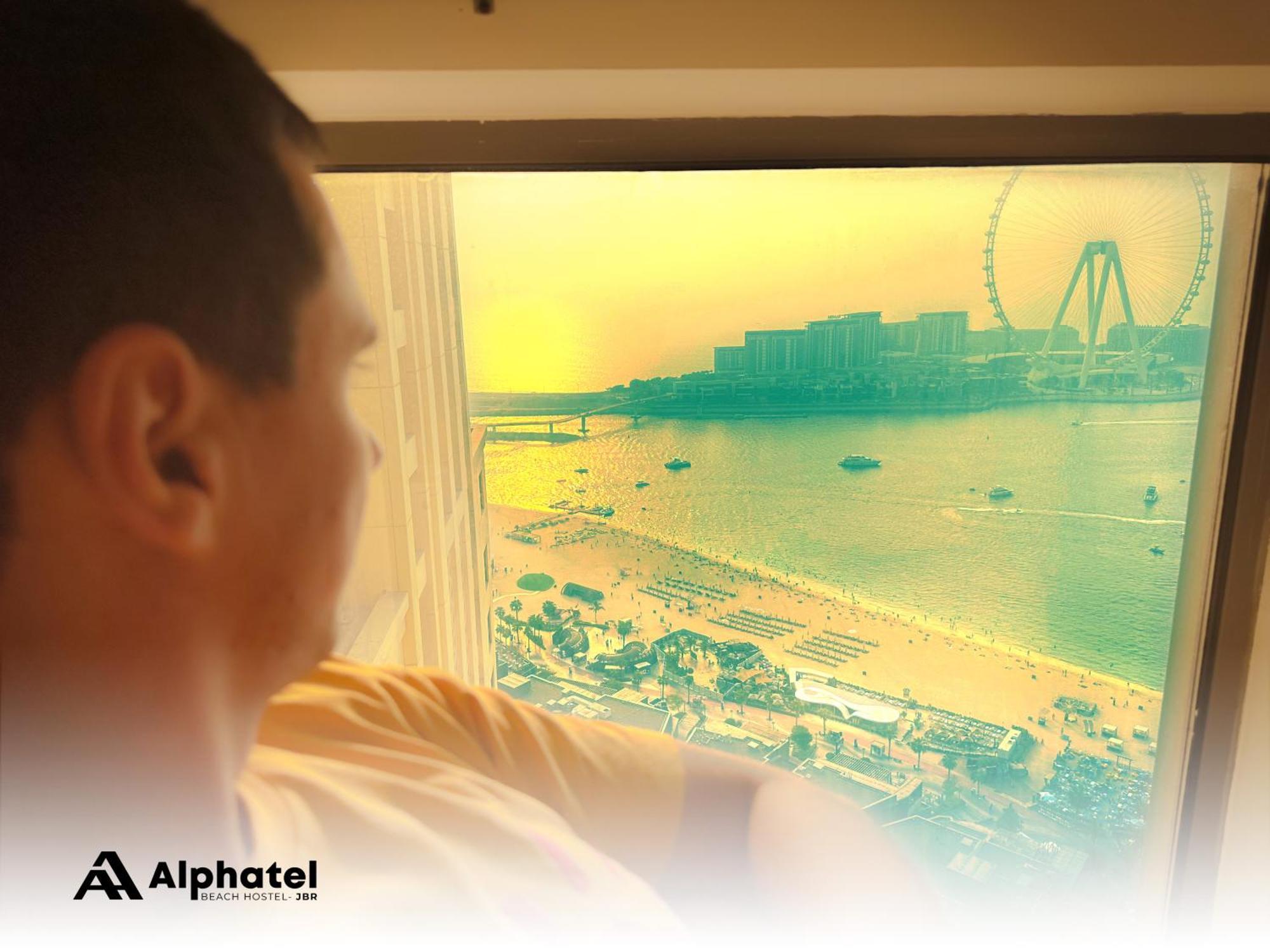 Alphatel Beach Hostel Jbr Дубай Экстерьер фото